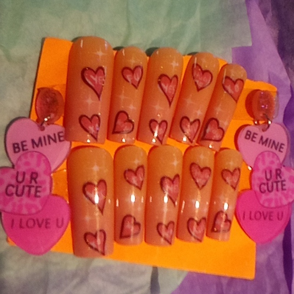 Candy heart ❤️ matching nails and earrings